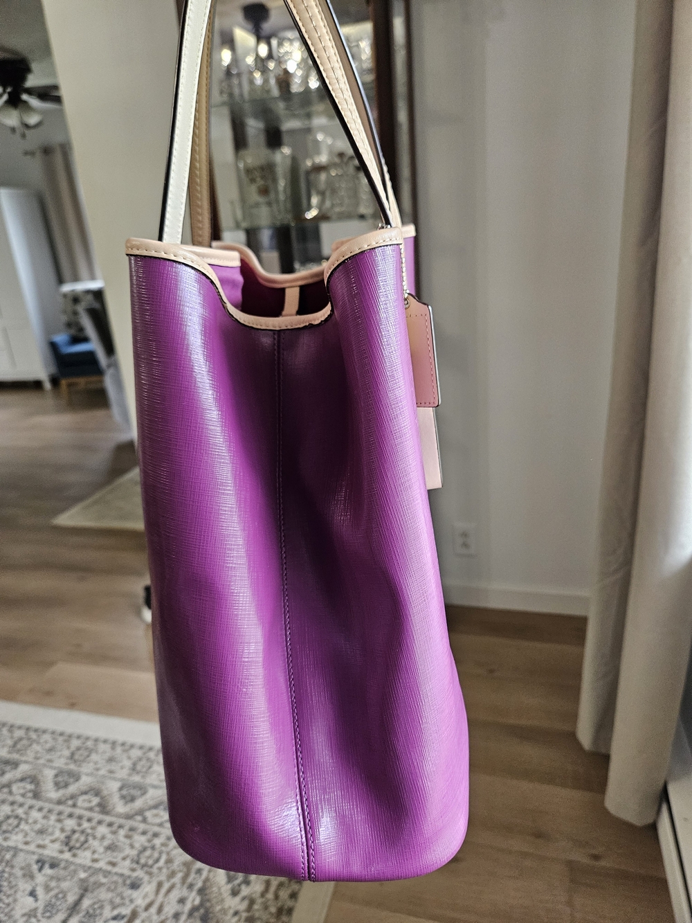 Coach Purple Patent Leather Tote with Beige Trim - Picture 4 of 9